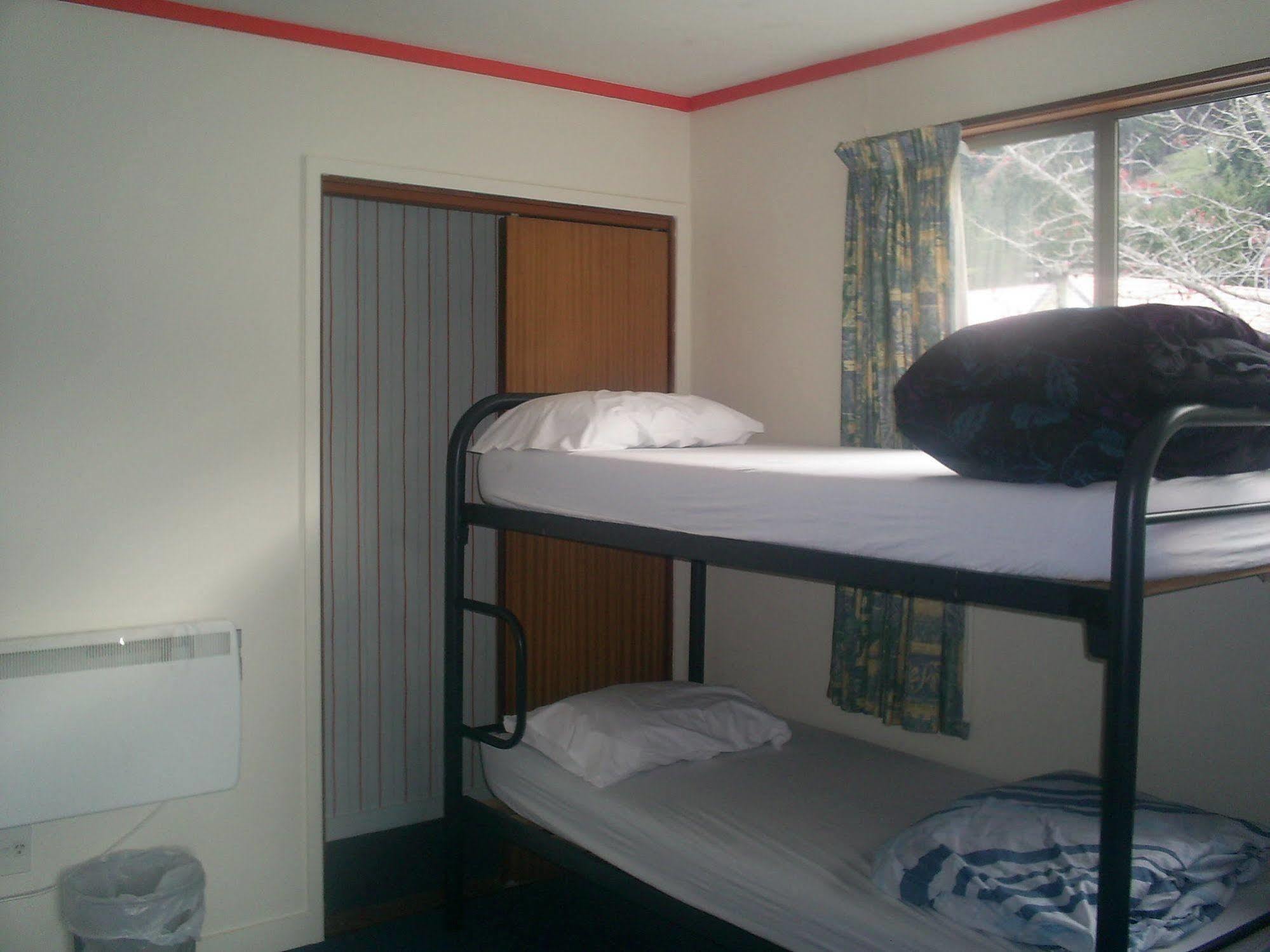 The Flaming Kiwi Backpackers Hostel Queenstown Kültér fotó